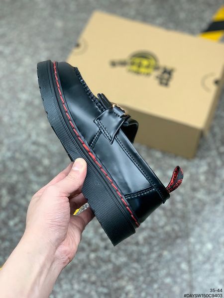 Dr.Martens 2022新款 馬丁醫生粗獷裝備系列牛皮男女款低幫馬丁靴