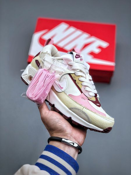 Nike Air Max 90 Futura 2023新款 情人節女生限定版運動慢跑鞋