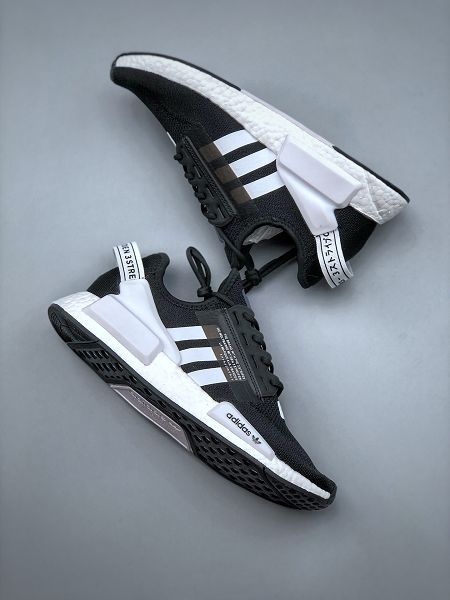 adidas boost nmd r1 2022新款 彈力針織鞋面顆粒大底男女款慢跑鞋