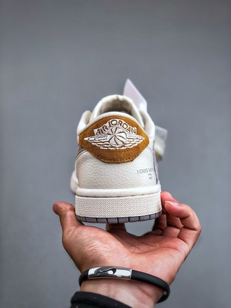 Travis Scott x Fragment Design x Air Jordan 1 Low OG SP LV米白火星灰 2024最新情侶款低幫文化休閒板鞋