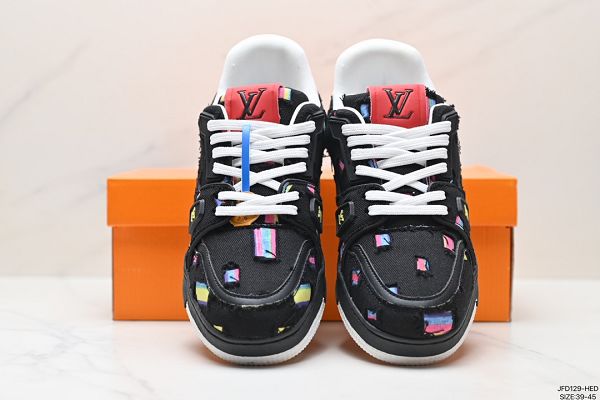 Louis Vuitton Trainer Sneaker Low 2024男生休閒運動文化百搭板鞋