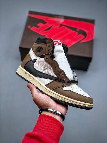 Travis Scott x Fragment x Air Jordan 1 Low 2022新款 喬丹1代聯名款倒鈎男女款籃球鞋 有46碼