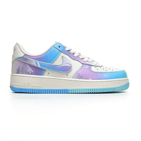 Nike Air Force 1'07 Low 2024新款男女生空軍一號低幫休閒板鞋