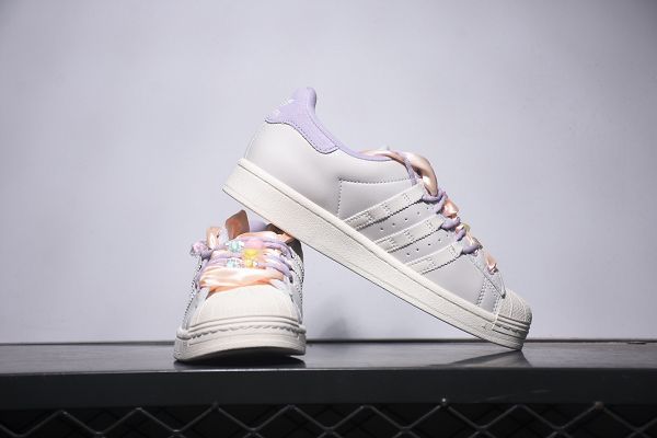 Adidas Originals SUPERSTAR W 2024最新男女生貝殼頭經典小白板鞋