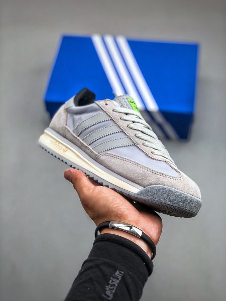 Adidas SL72 RS 系列 2024新款低幫休閒運動板鞋男女鞋