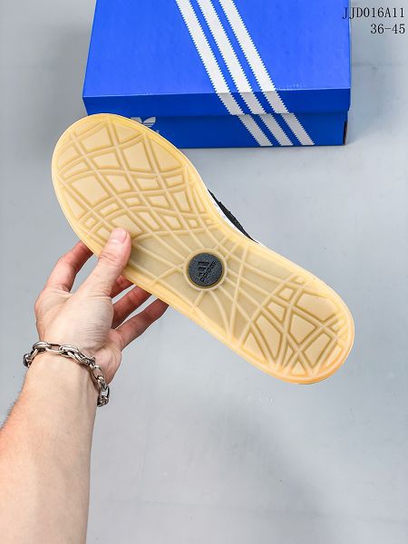 Atmos x Adidas Adimatic Low 2023新款 馬蒂奇系列男女款低幫復古鯊魚麵包滑板鞋