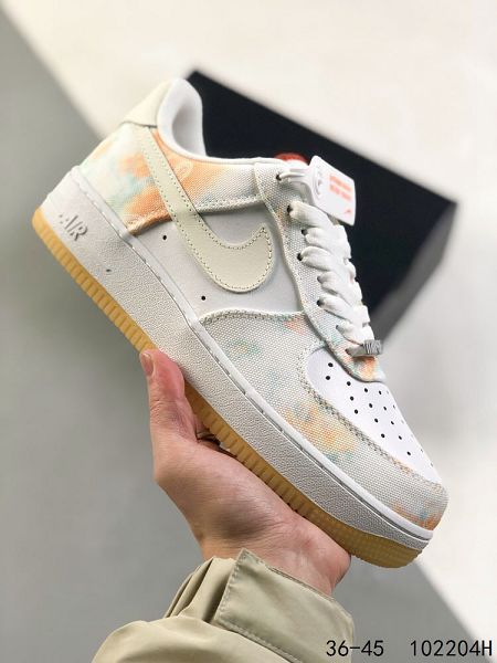 Nike Air Force 1 Low 2024全新配色男女款低幫板鞋